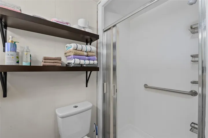 En suite Bathroom with Shower