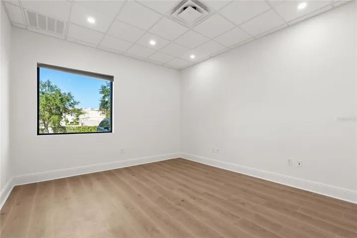 Office - Natural Light