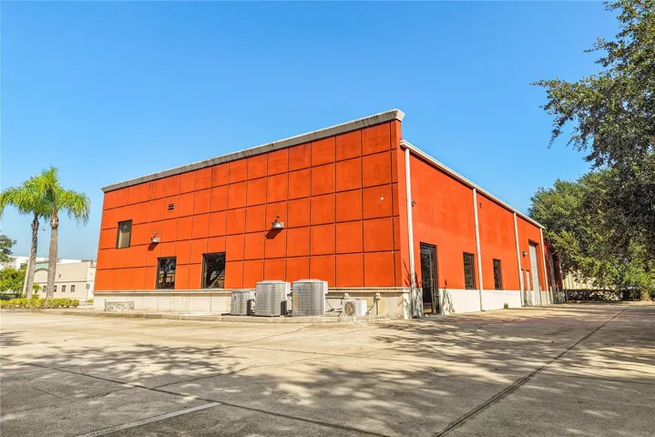 Ext - Rear