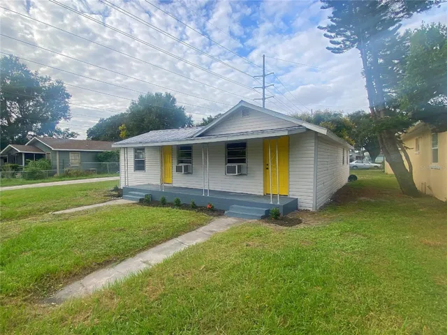 622 Booker Avenue, Unit B