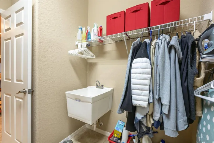 LAUNDRY