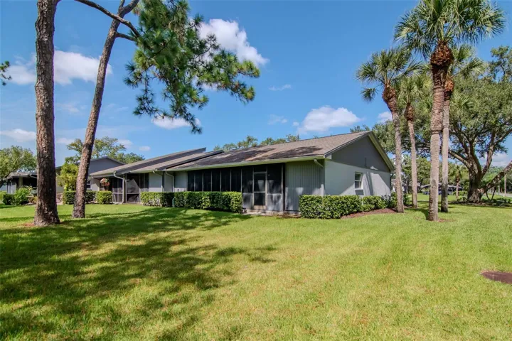 Large green space in back for tranquility