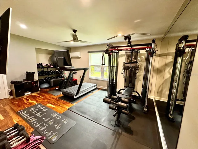 BEDROOM 5