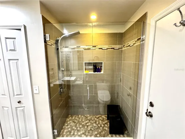 MASTER BATHROOM SHOWER