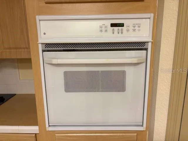 Oven
