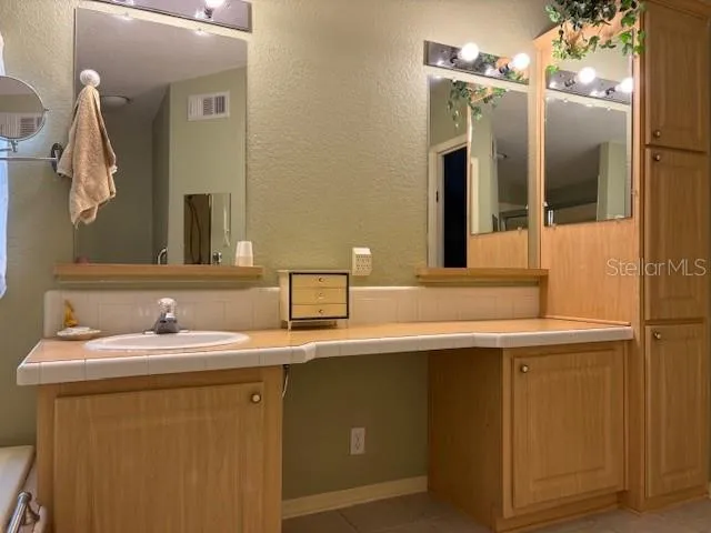 Owner's Suite Bathroom