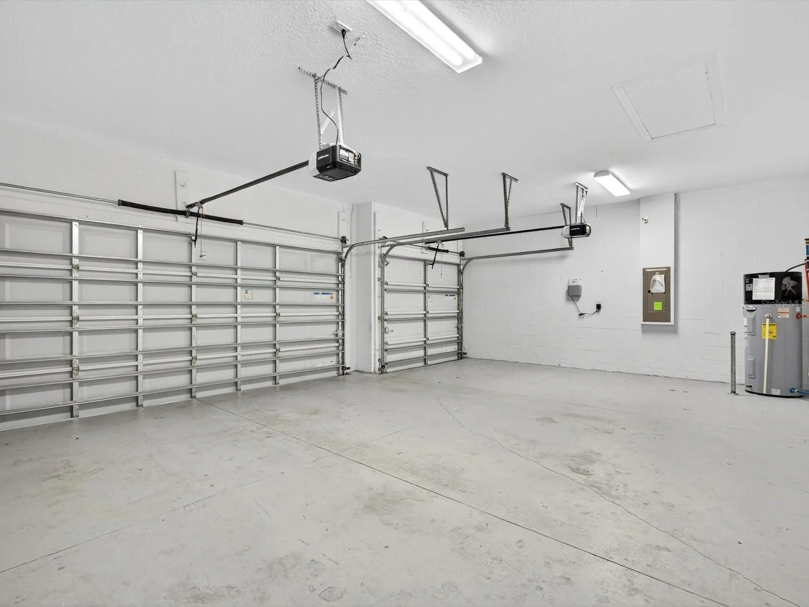 Large 3-car garage