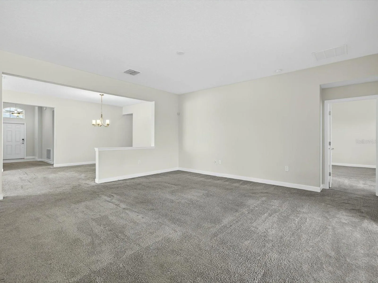Spacious Family Room