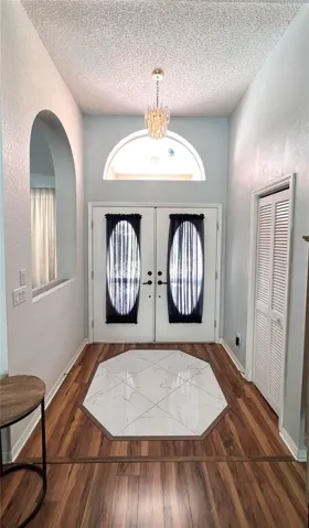 Lovely front entrance