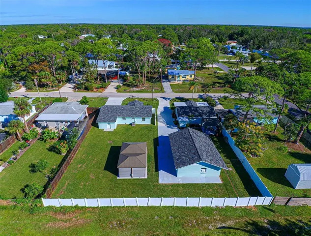 PURCHASE THESE BOTH AND HAVE A FENCED IN COMPOUND!