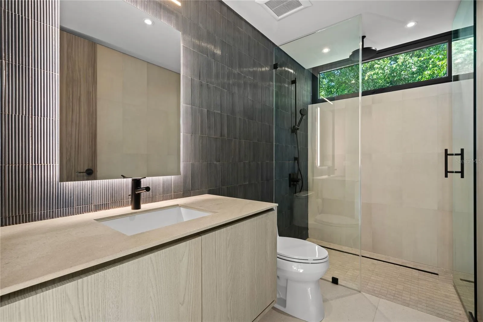 Bathroom #5 in the Casita
