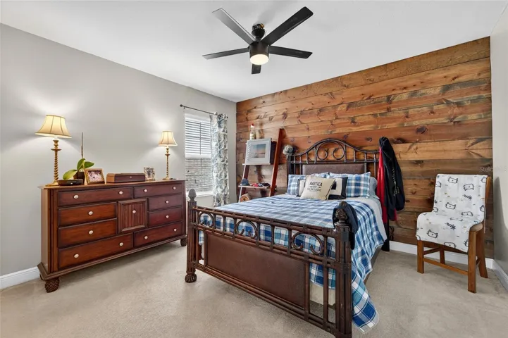 Bedroom 2 w/Decorative Wall