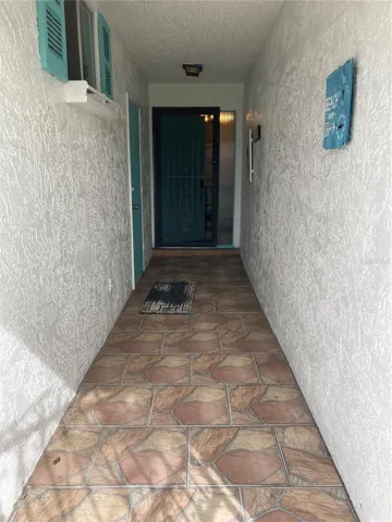 Entry to front door.