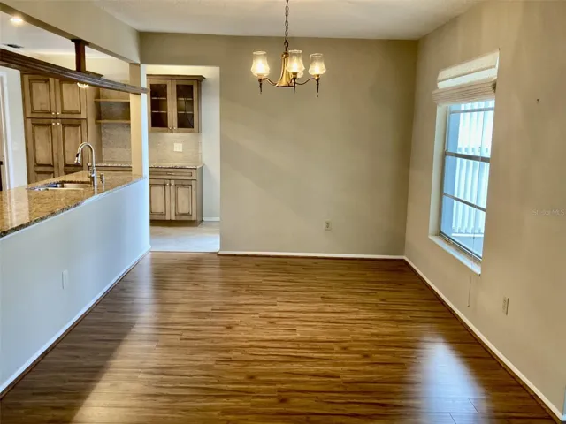 Dining room.