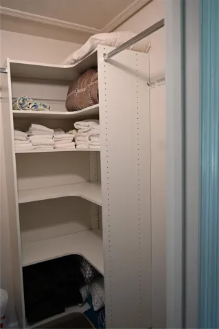 2nd Guest Bedroom Walk-in Closet
