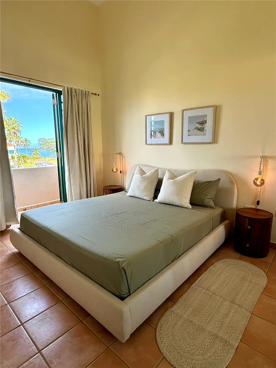 2nd bedroom overlooking the ocean