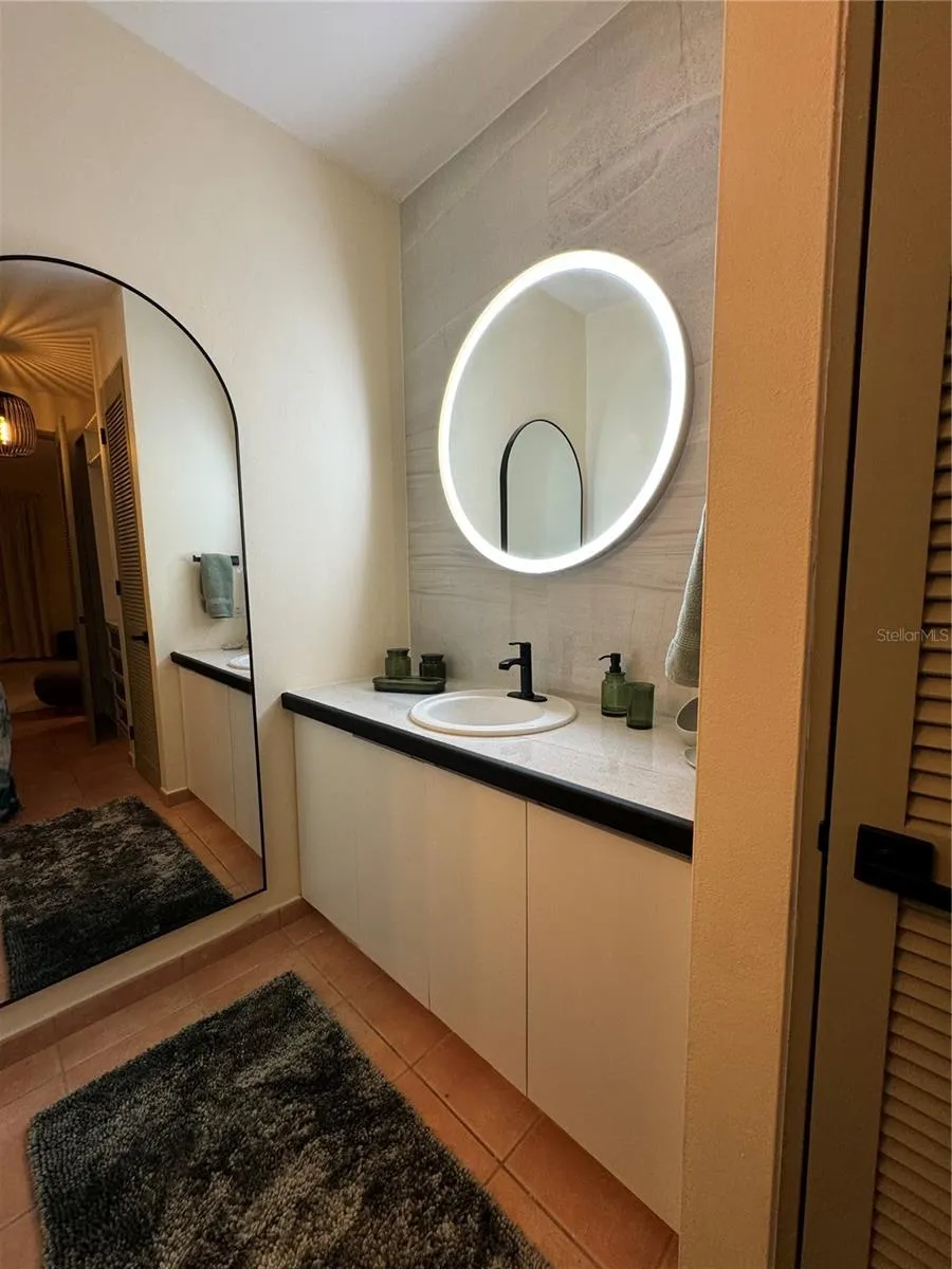 Ensuite master bath