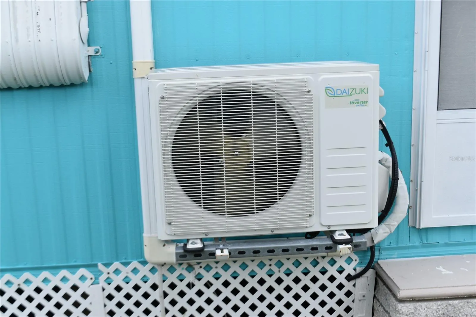 Mini split unit