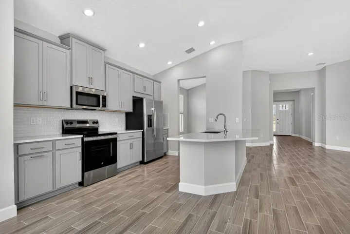 37 Armoyan Drive ~ Ready Now