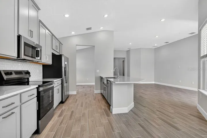 37 Armoyan Drive ~ Ready Now