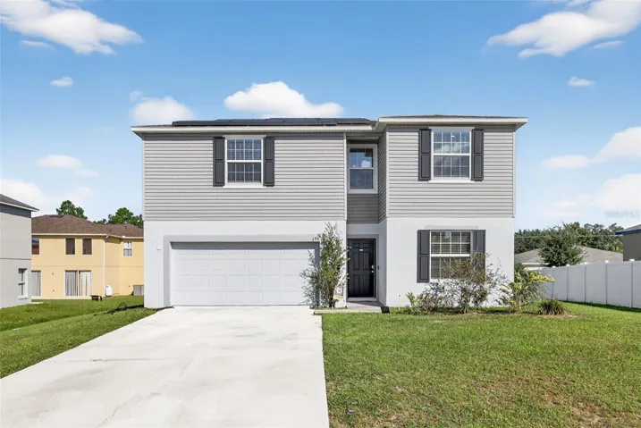 Huge front yard with easy parking for multiple vehicles