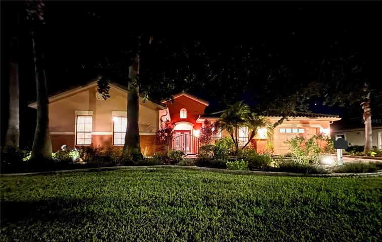 Impressive Night Landscaping Lights