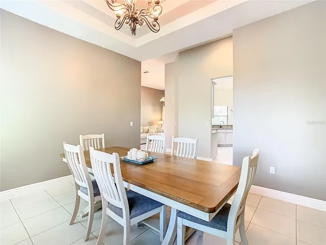 Dining Rm
