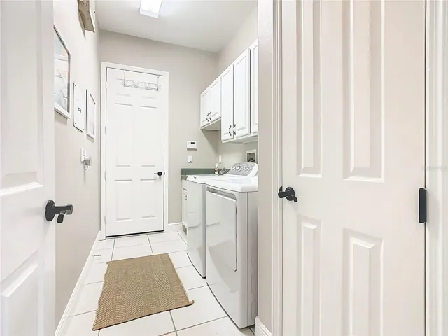 Closet & Cabinets in Laundry Room
