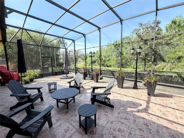 Screened and Tiled Lanai.
