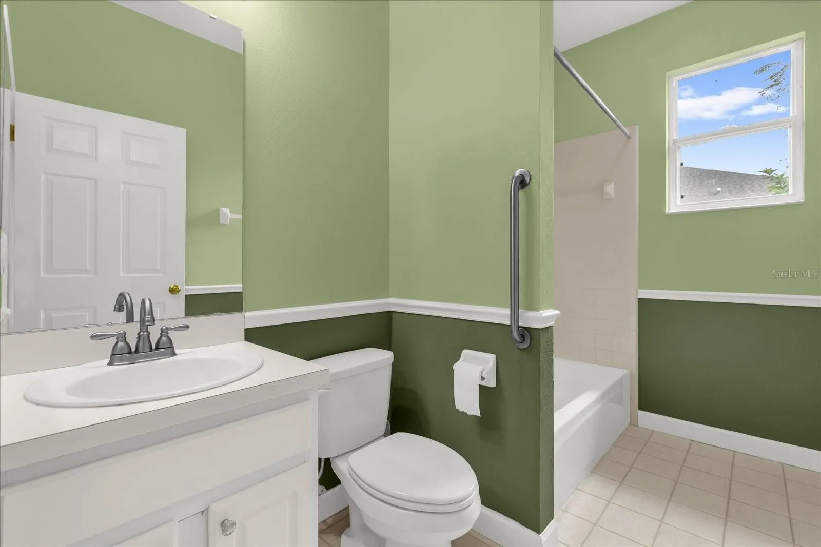 Bathroom 2
