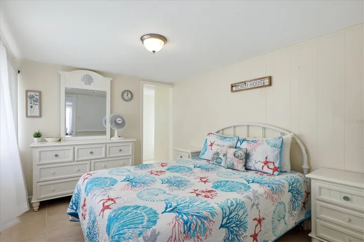 236 - bedroom