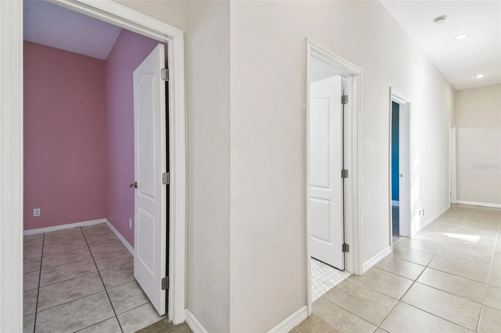 Bedroom 2 entry