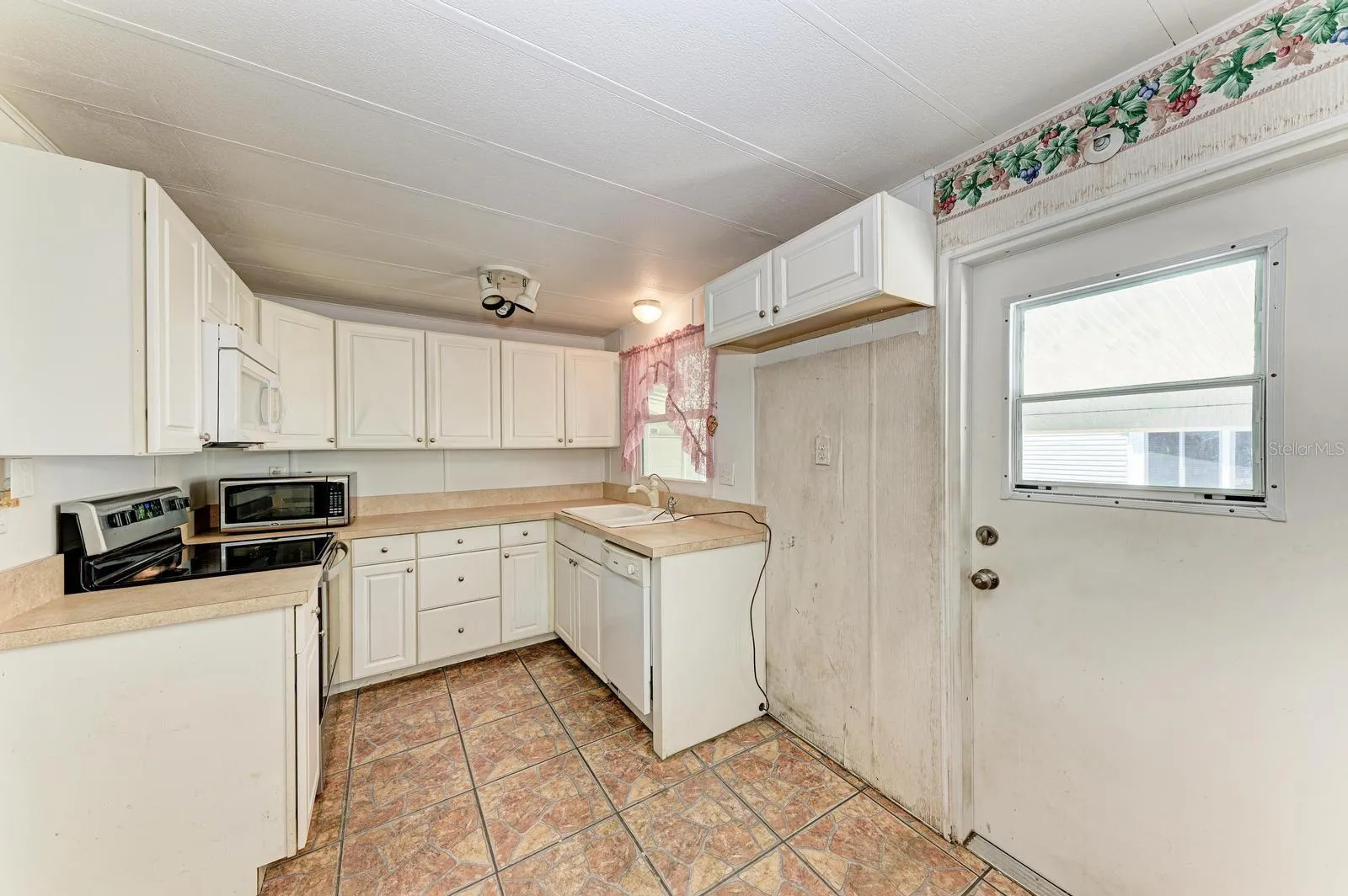 Your efficient kitchen