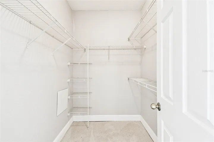 Walk in closet