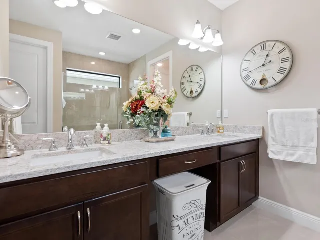 Primary double vanity with makeup area