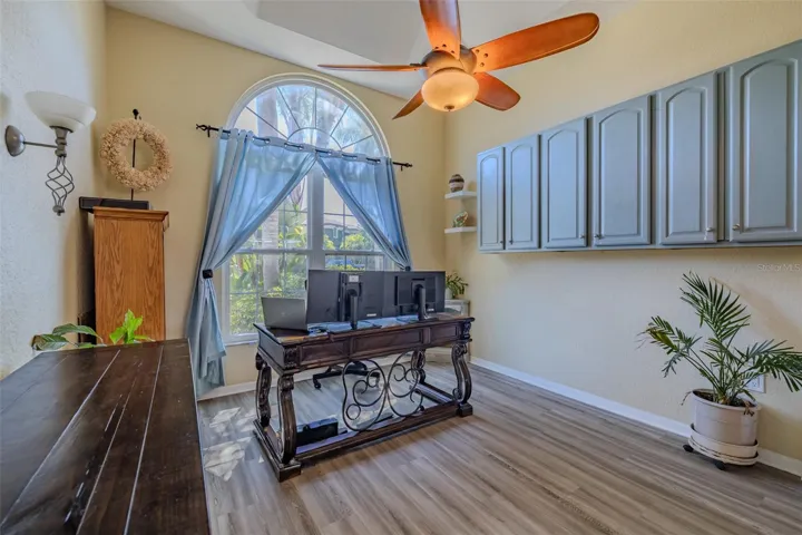 Office/Flex Space