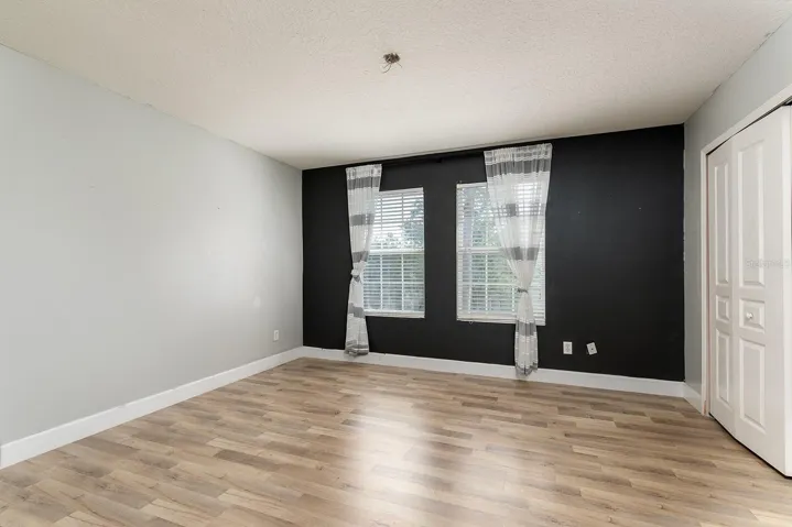 Bedroom 2 (upstairs)