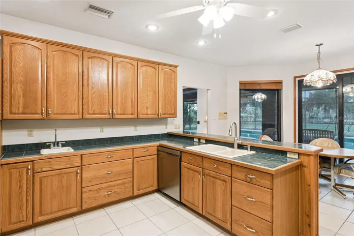 Kitchen overlooking dinette