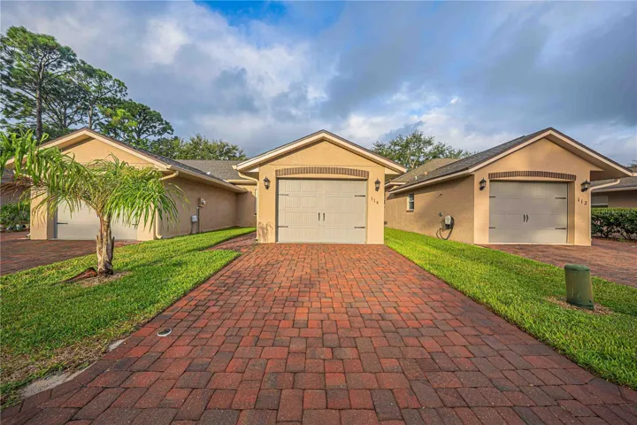 114 Tuscany Villas