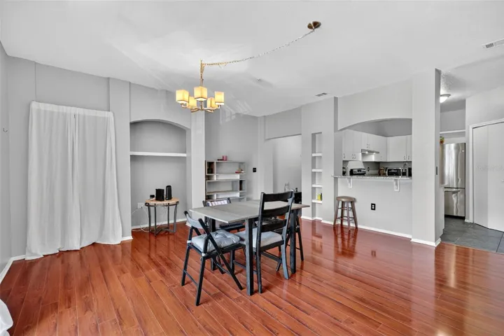 Living/Dining area