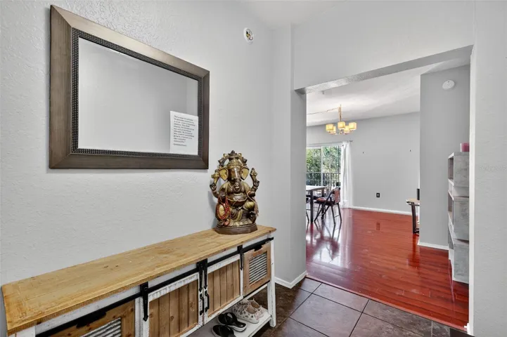 Entry way