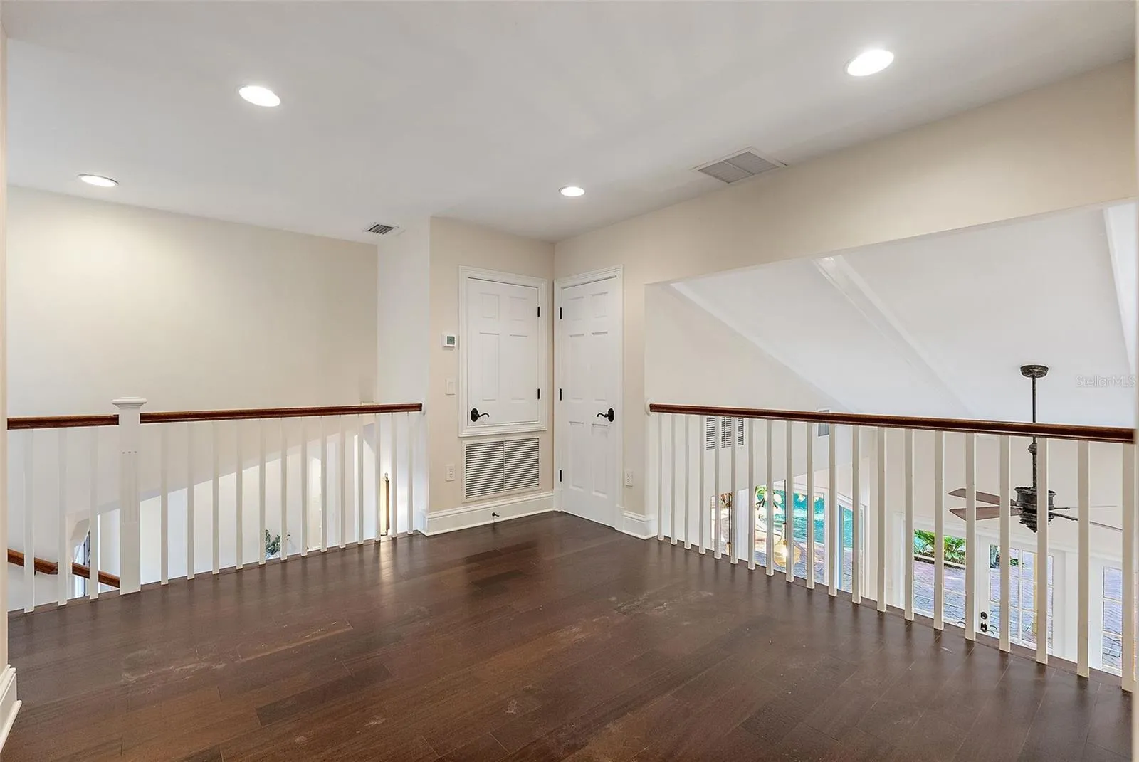 2nd Floor landing