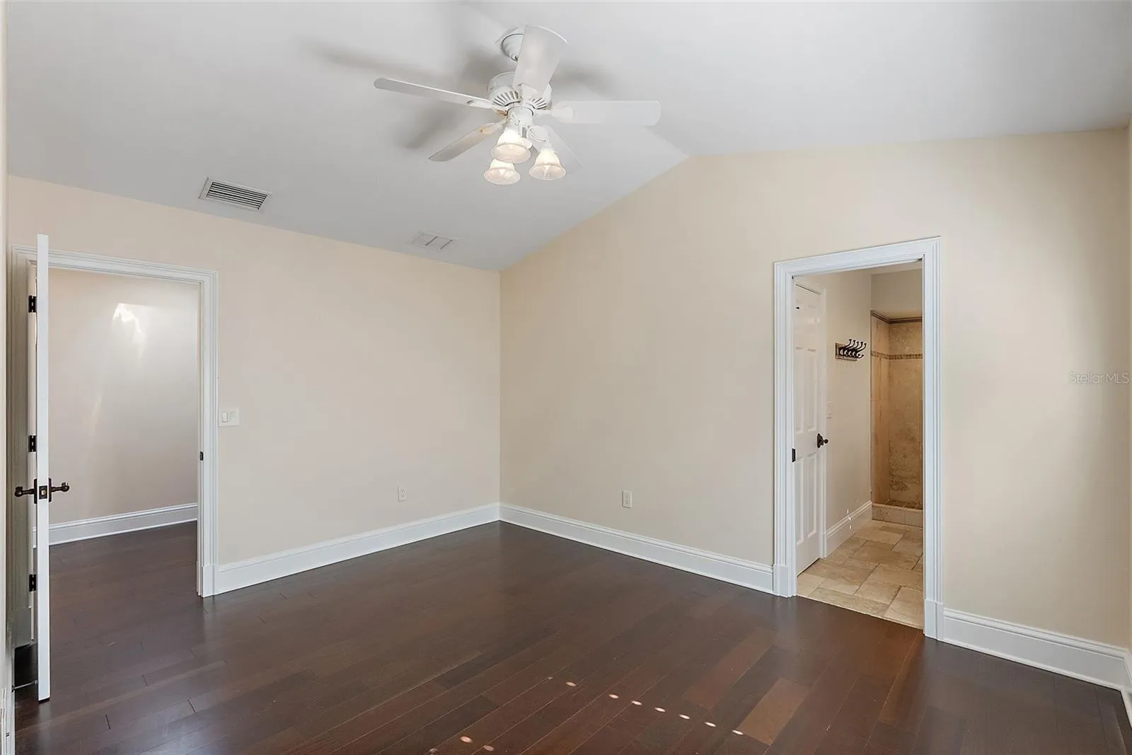 2nd Floor Bedroom (#4)