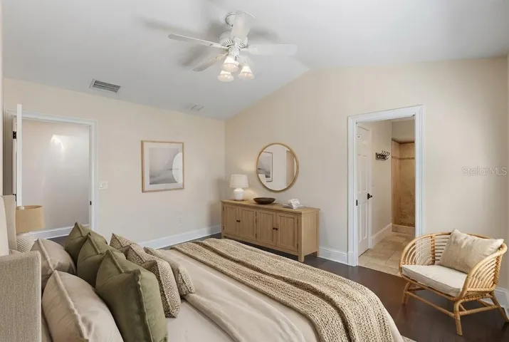 2nd Floor Bedroom (#4)