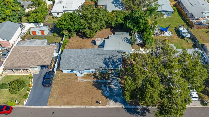 1324 MILTON ST CLEARWATER, FL 33756 - Top View