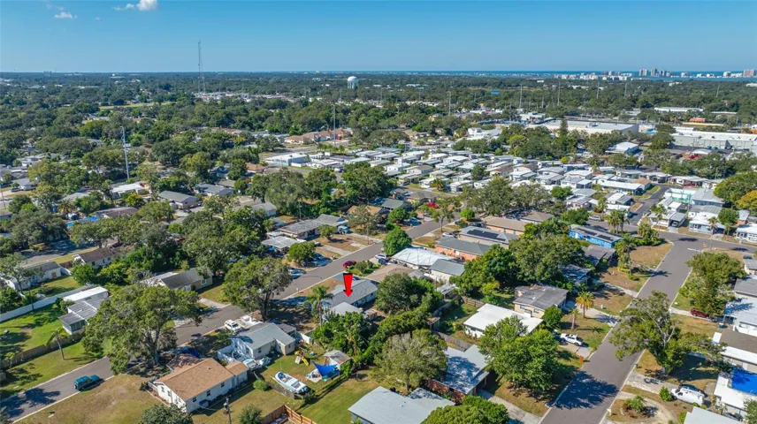 1324 MILTON ST, CLEARWATER FL 33756 - Looking South West