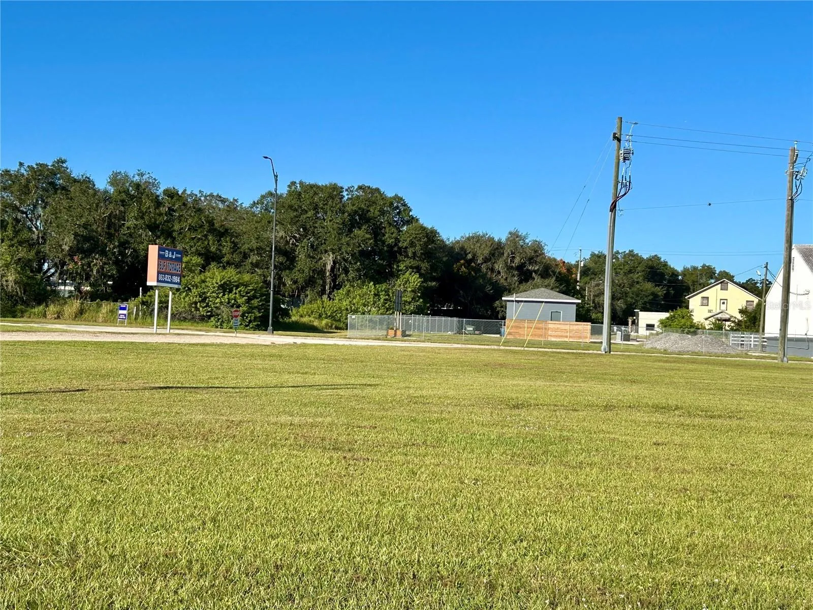 View from property looking west toward US Highway 17 northbound