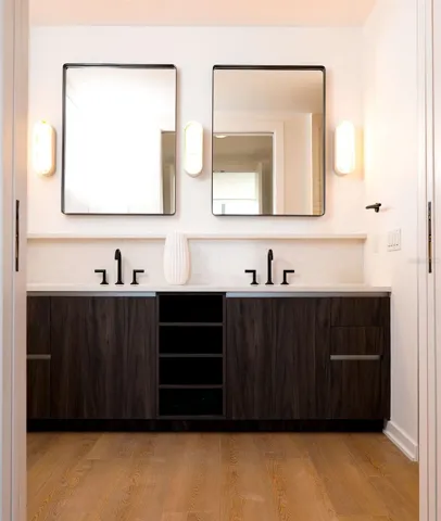 Primary Bedroom with Primary Bathroom En-Suite and Walk in Closet