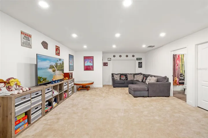 2nd story bonus room