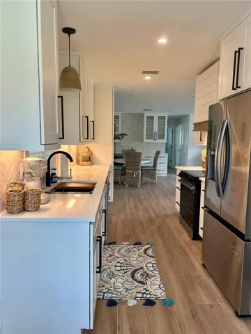 brand new fully stocked kitchen